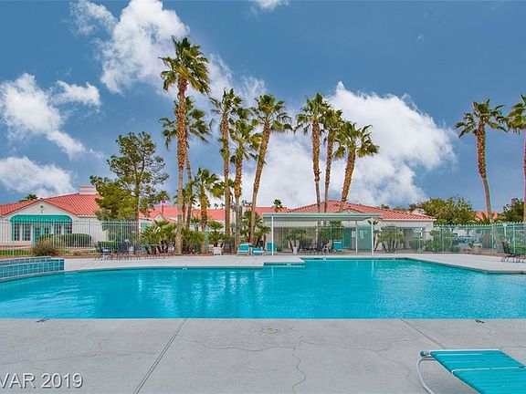 3rd image of 2725 S Nellis Blvd Unit 1074