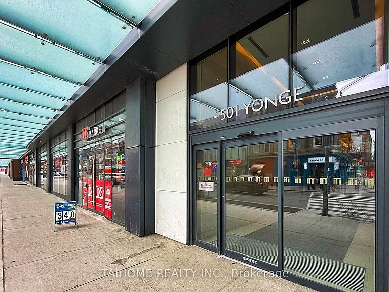 501 Yonge St #1806 — Photo 2