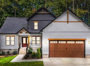 210 Birchwood Ln, Mocksville, NC 27028