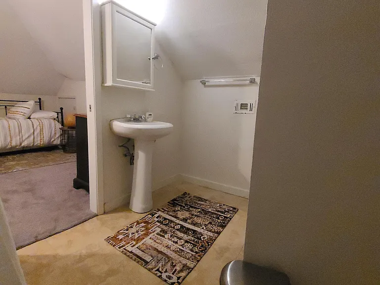 423 W Magnolia Ave #1 — Photo 8