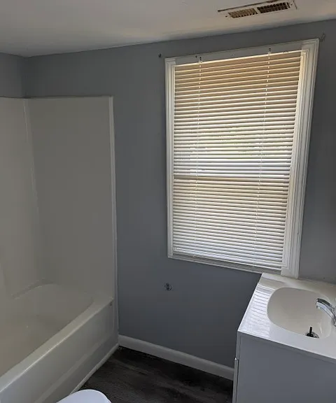 140 Thorne Rd — Photo 9