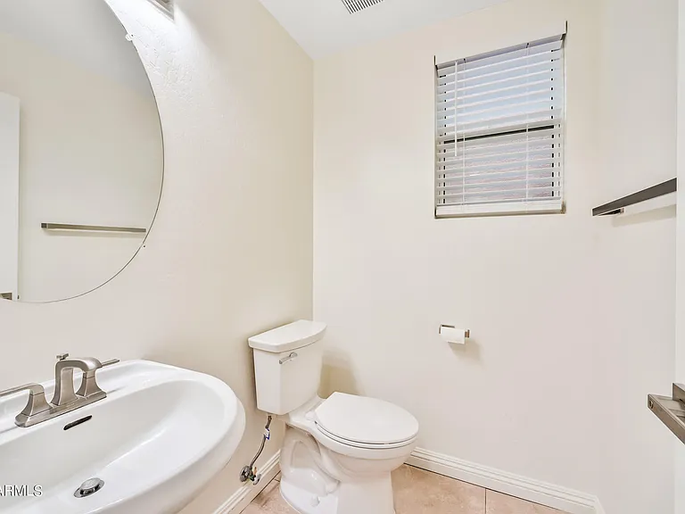 1330 S 121st Dr — Photo 13
