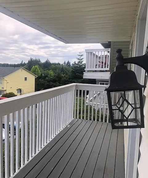 26215 Central Ave NE #101 — Photo 2