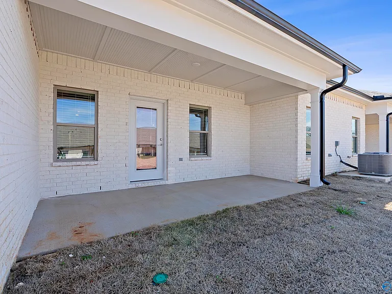 210 Osceola Cir — Photo 17