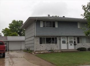 1130 20th St N, Moorhead, MN 56560