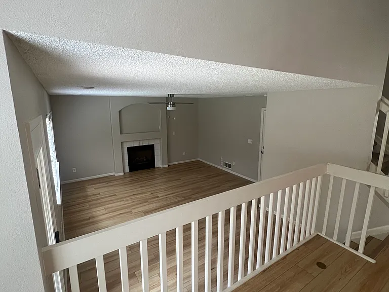 9880 Castle Ridge Cir — Photo 6