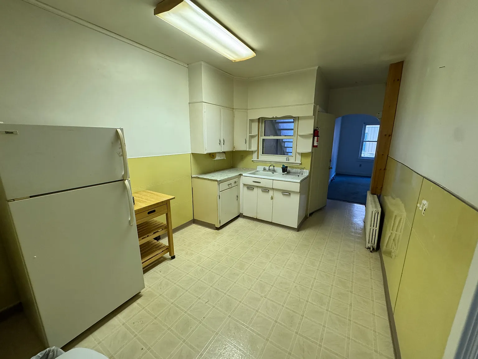 2 bed, 1200 sqft, $1,300 — Photo 4