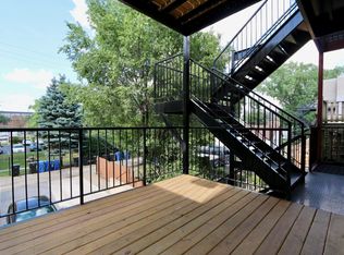 1144 W 17th St APT 2R, Chicago, IL 60608
