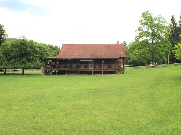 4th image of 340 Burr Ln