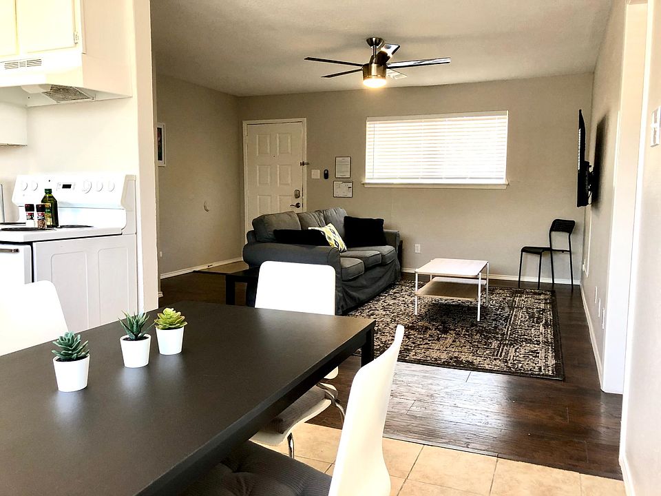 1st image of 1006 Thannisch Dr APT G