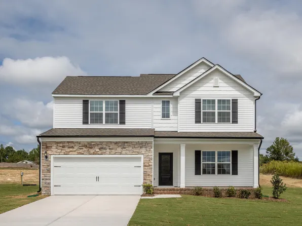 563 Chedworth Dr, Angier, NC 27501