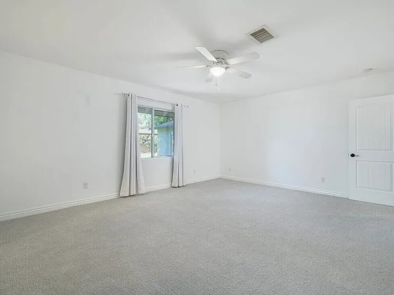 121 W Orchid Ln — Photo 25