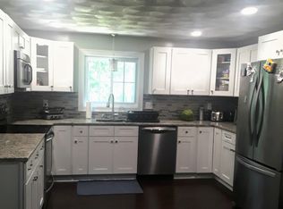 435 Maureen Cir, Burrillville, RI 02839