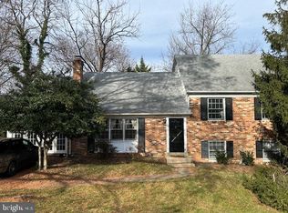 2042 Kirby Rd, Mc Lean, VA 22101