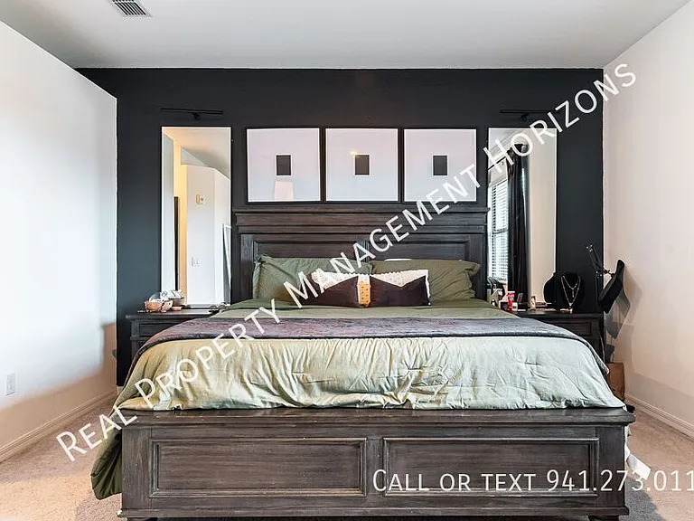 5623 N Honore Ave #322 — Photo 13