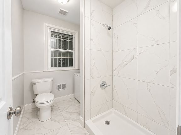 2nd image of 274 S 11th St #2