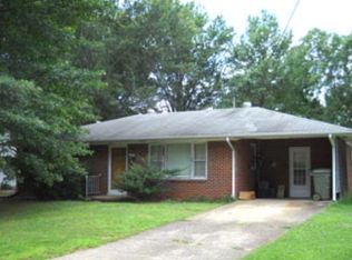 255 Belaire Dr, Danville, VA 24541