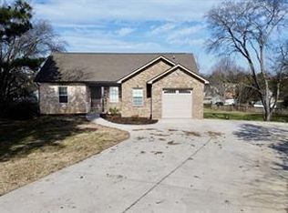 2741 Sevierville Rd, Maryville, TN 37804