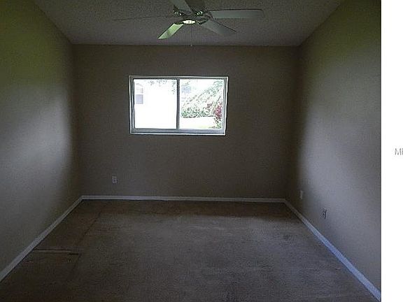 4th image of 3678 Rollingbrook St