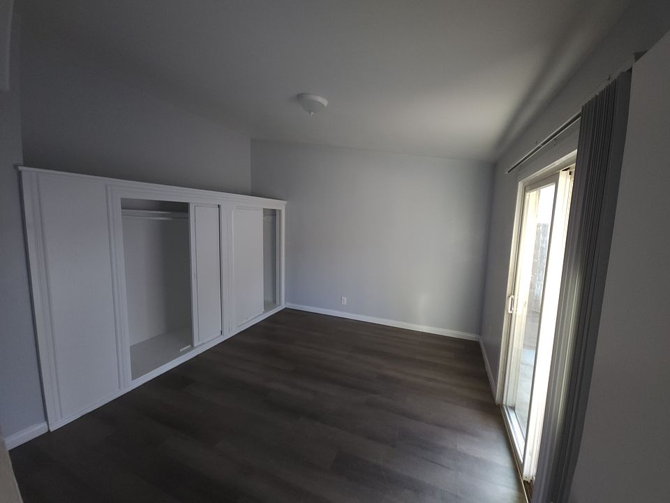 1st image of 25070 Filaree Ave