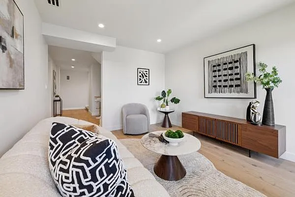 397 Mangels Ave — Photo 31