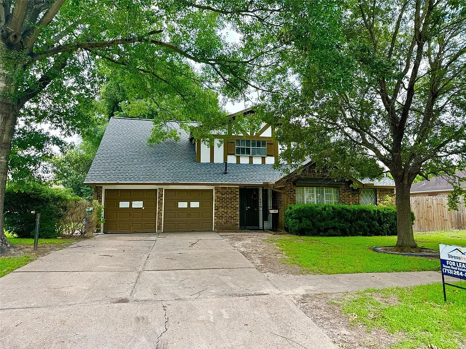 7015 Pyron Way
