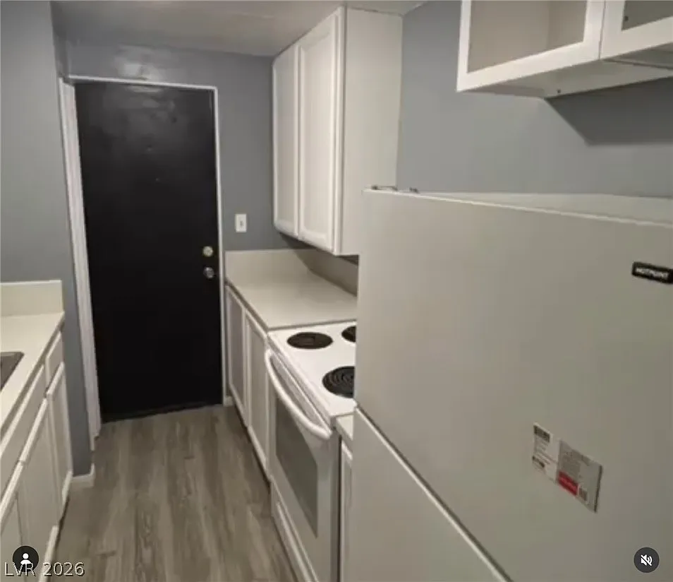 1 bed, 1.0 bath, 1104 sqft, $1,225 — Photo 4