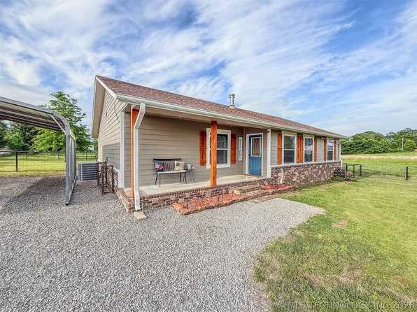 25101 Highway 82, Park Hill, OK 74451