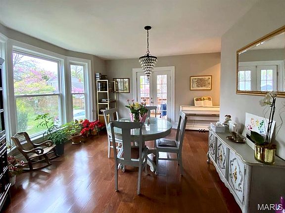 3rd image of 439 Alma Ave
