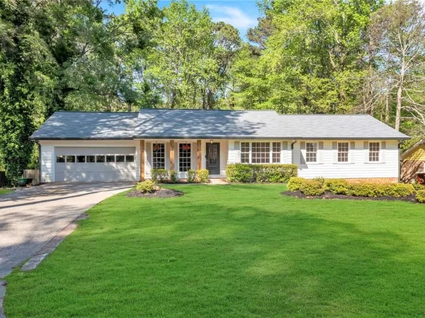 3993 Plantation Dr, Marietta, GA 30062
