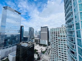 951 Brickell Ave APT 3300, Miami, FL 33131