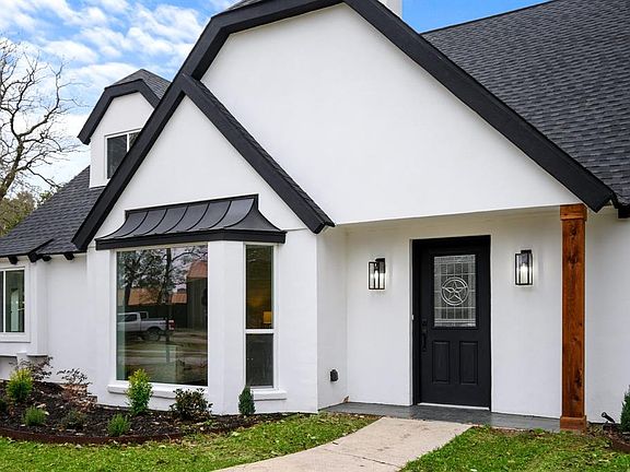 3rd image of 14105 Kiamesha Ct