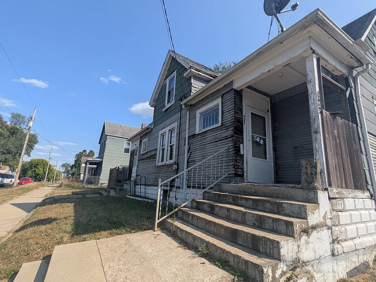 2 bed, 800 sqft, $470 — Photo 1