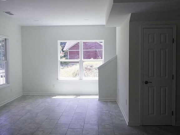 4th image of 378 Rue Cezzan