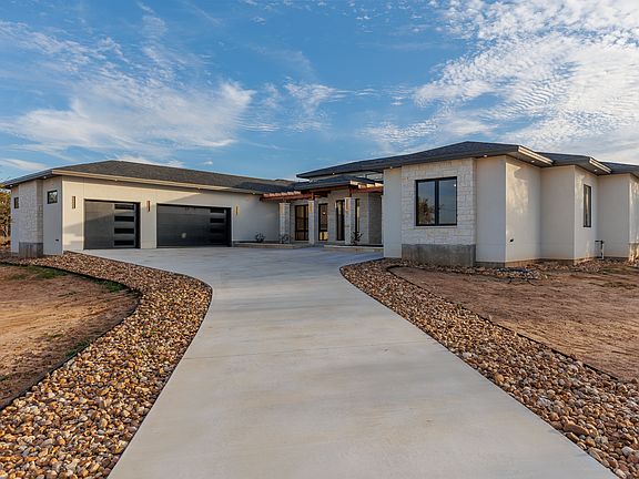 3rd image of 6425 Ranch Road 962 W