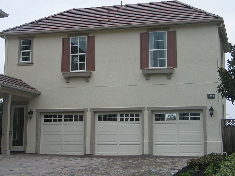 1st image of 874 Chateau Heights Ct
