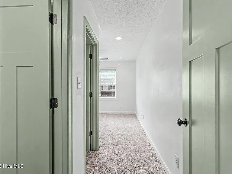 105 Kenan Loop — Photo 12