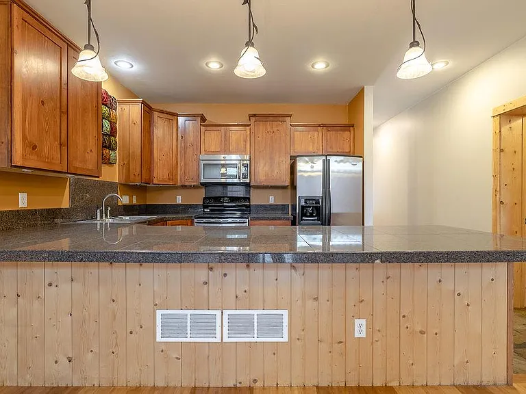238 Harrison St — Photo 10