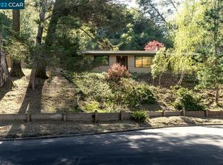 17 Easton Ct, Orinda, CA 94563