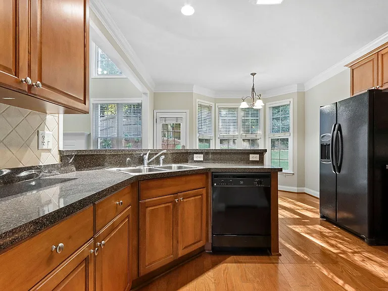5723 Vinings Retreat Way SW — Photo 15