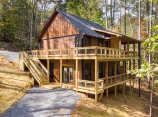 681 Catawba Cir #1, Ellijay, GA 30540