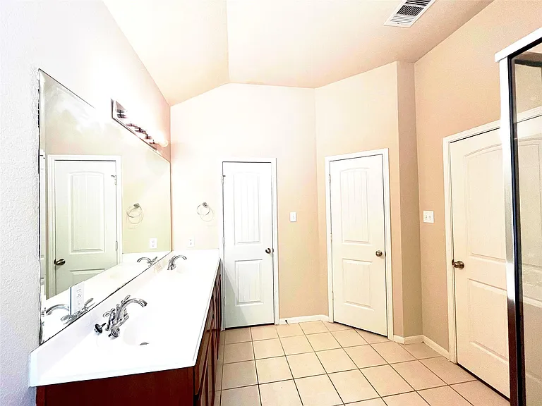 20330 Pine Water Ln — Photo 24