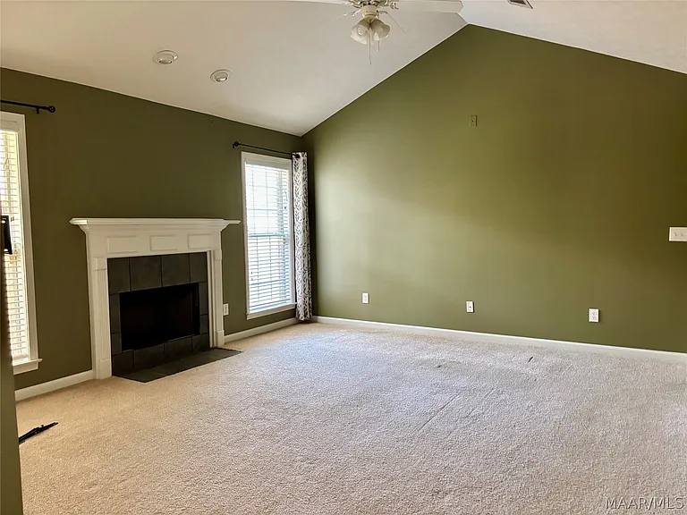 1315 Cameron Ct — Photo 22