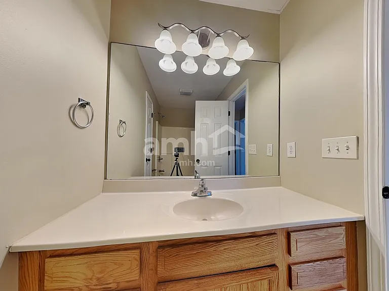 4114 Oakstone Ln — Photo 13