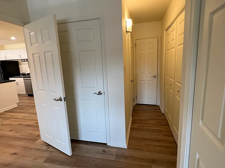 Cedar Run Condominiums — Photo 11