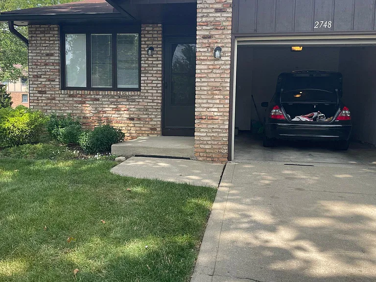 2748 Blossom Ave #1 — Photo 3