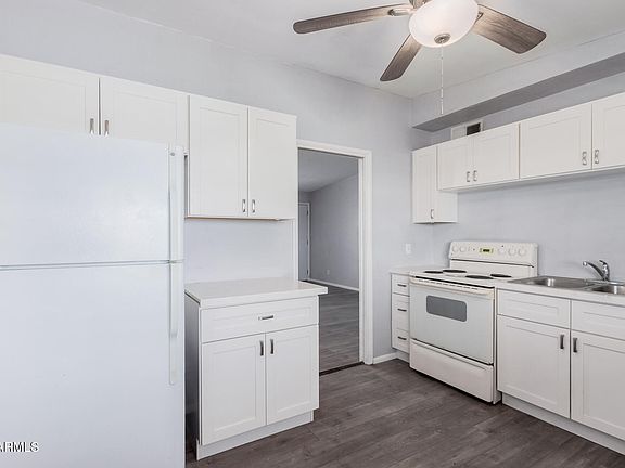 4th image of 2150 W MISSOURI Avenue #210