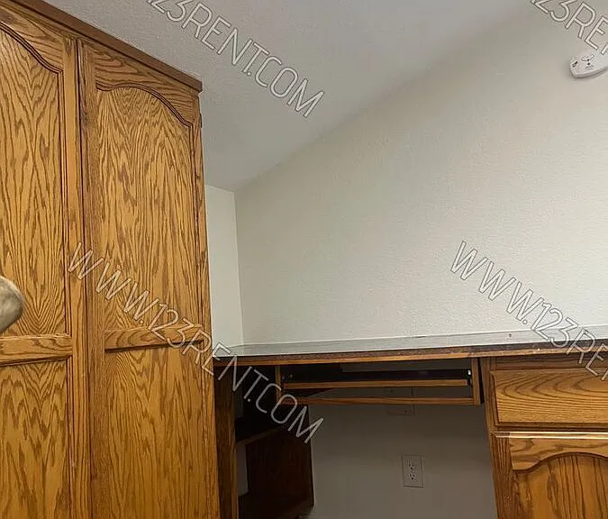 44412 15th St E #13 — Photo 13