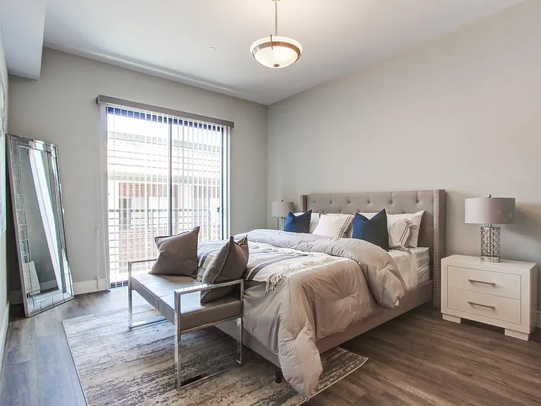 330 Salem St #304 — Photo 11