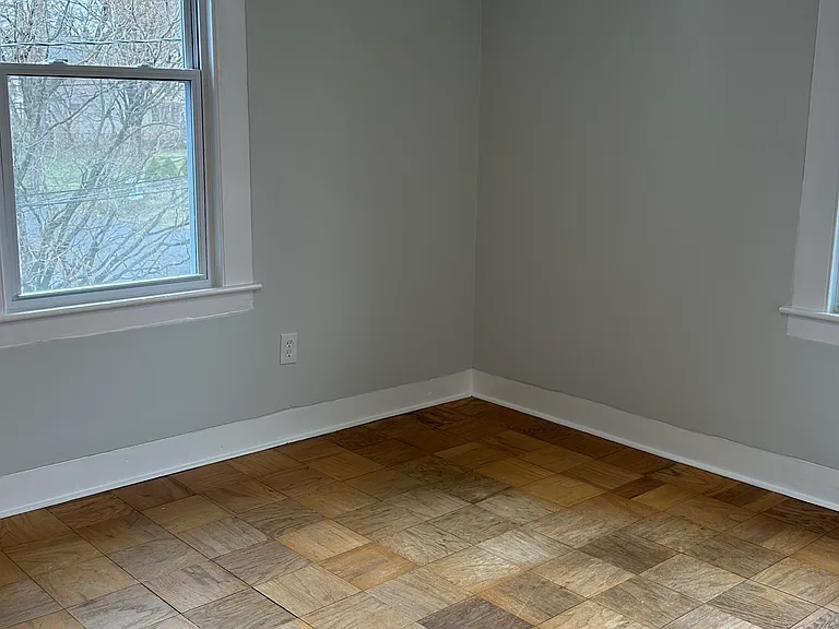 19 Pleasant Ave #2 — Photo 10